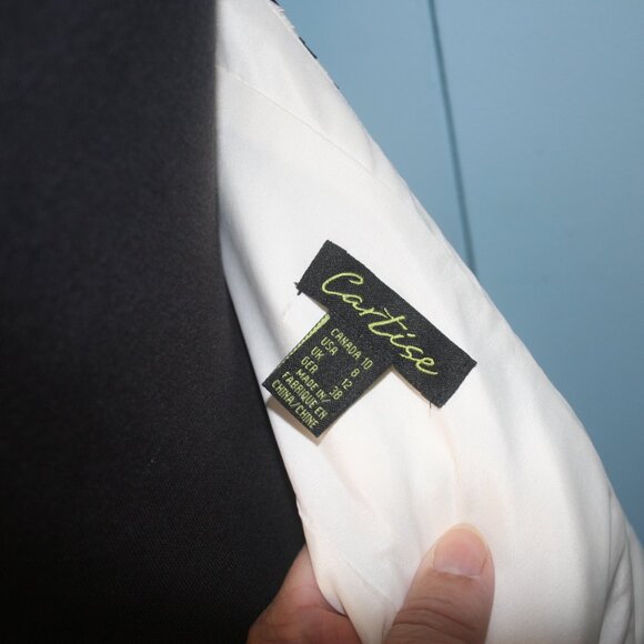 "Marilyn Munro Inspired" Dress with Pleated Skirt - Picture 10 of 10